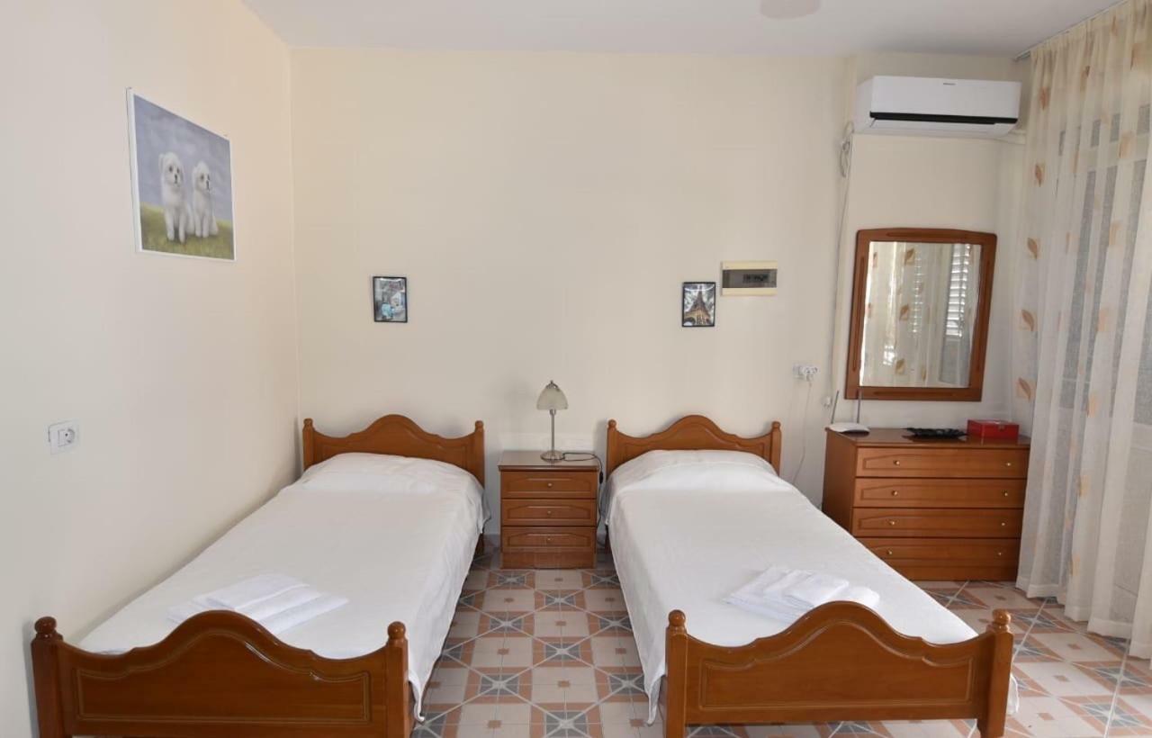 Valis Studio - Lungomare ! Vlorë Extérieur photo